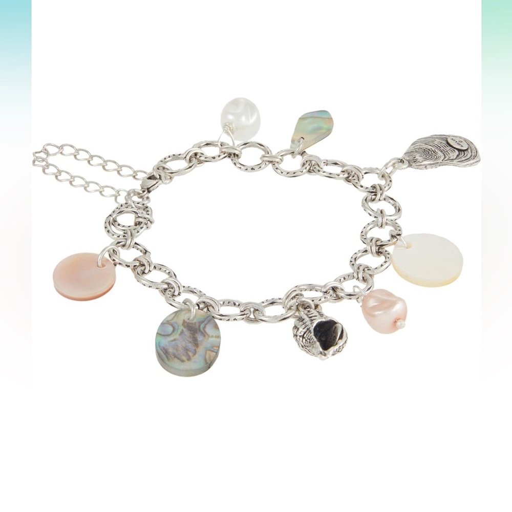 NWT. Alex and Ani bracelet. Beach theme